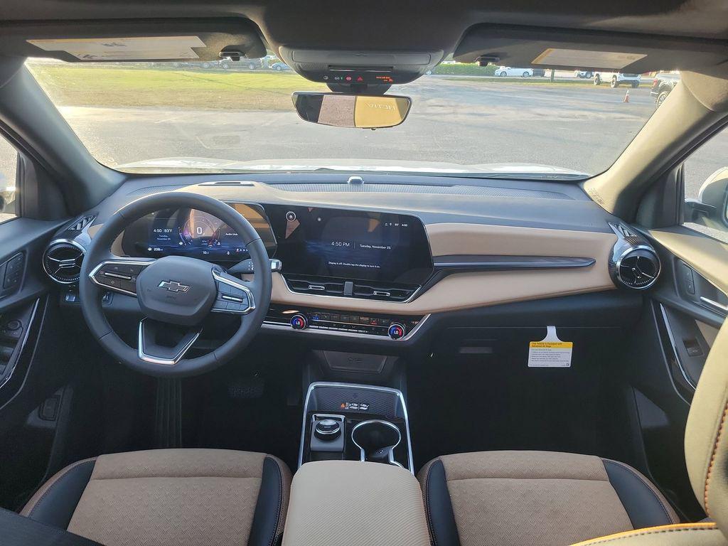 new 2026 Chevrolet Equinox car, priced at $35,006