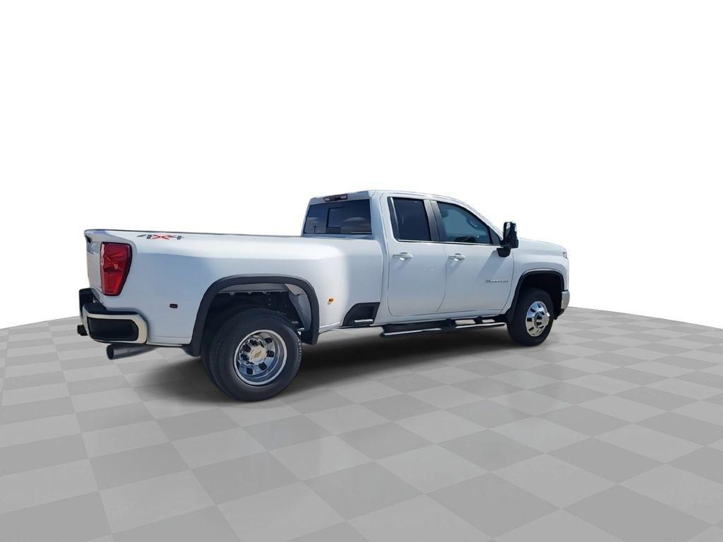 new 2026 Chevrolet Silverado 3500 car, priced at $75,538