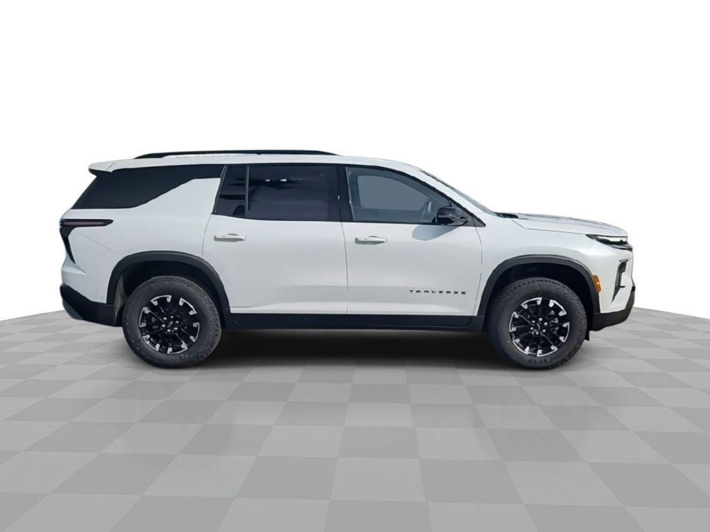 new 2026 Chevrolet Traverse car, priced at $55,032