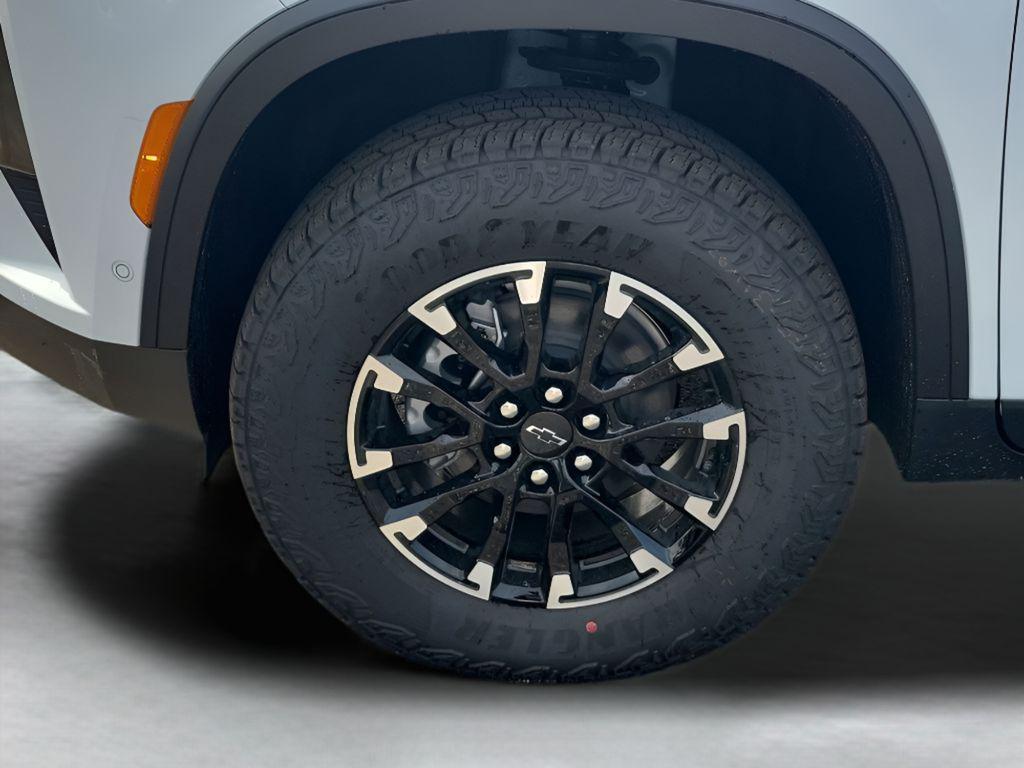 new 2026 Chevrolet Traverse car, priced at $53,257