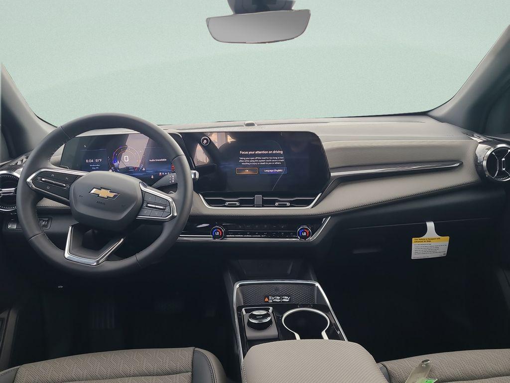 new 2026 Chevrolet Equinox car, priced at $33,128