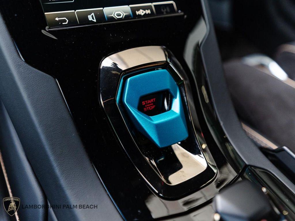 used 2024 Lamborghini Huracan Tecnica car