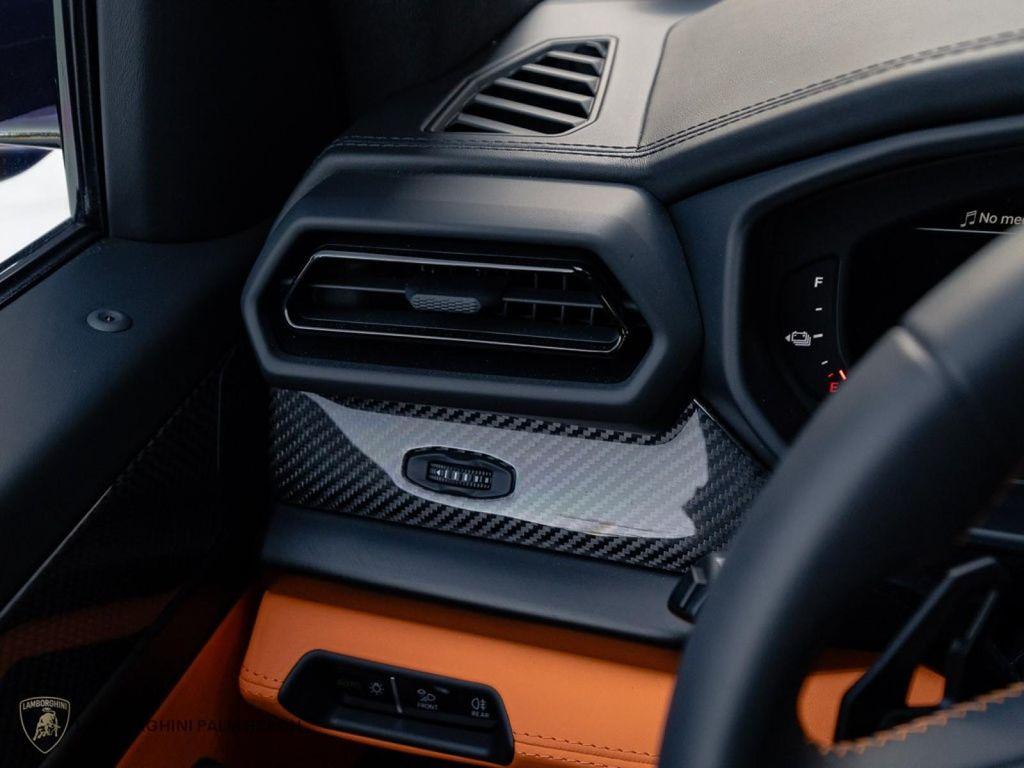 used 2025 Lamborghini Urus car, priced at $329,951