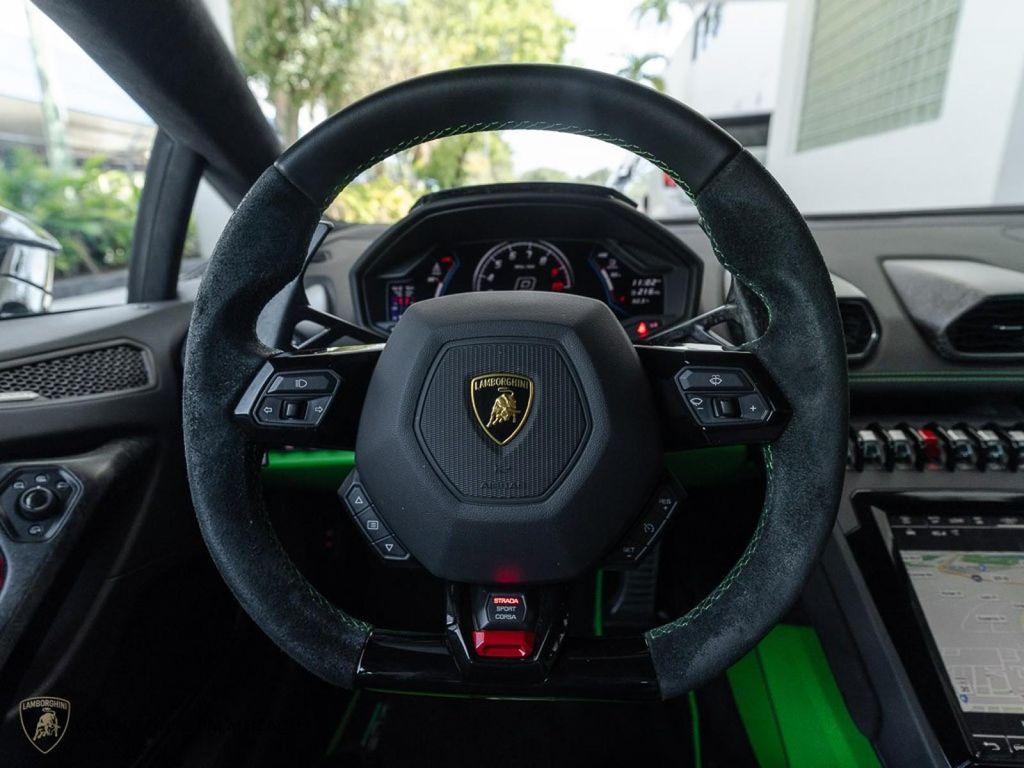 used 2022 Lamborghini Huracan EVO car, priced at $304,951