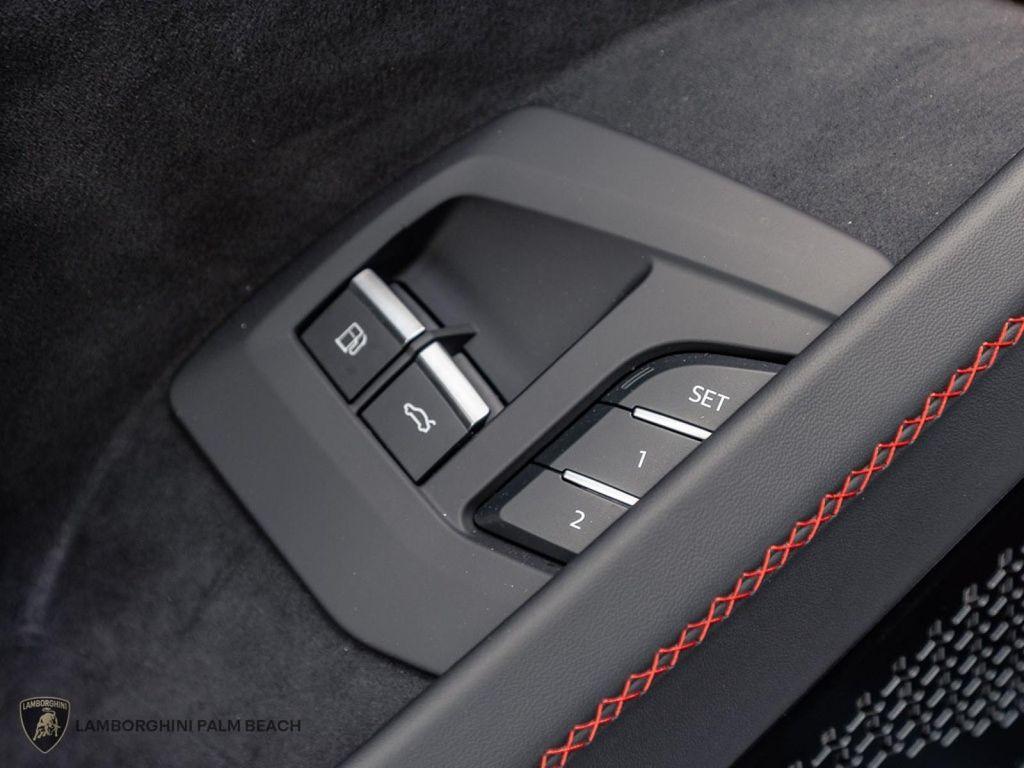 used 2025 Lamborghini Urus car, priced at $304,586