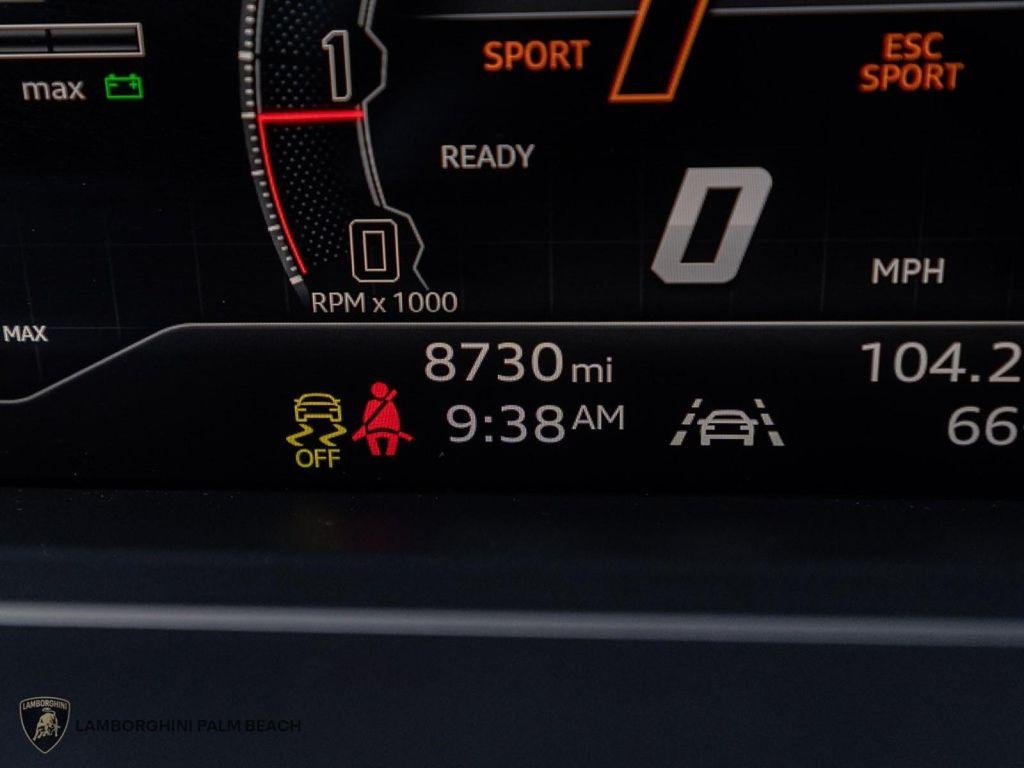 used 2024 Lamborghini Urus car, priced at $269,951