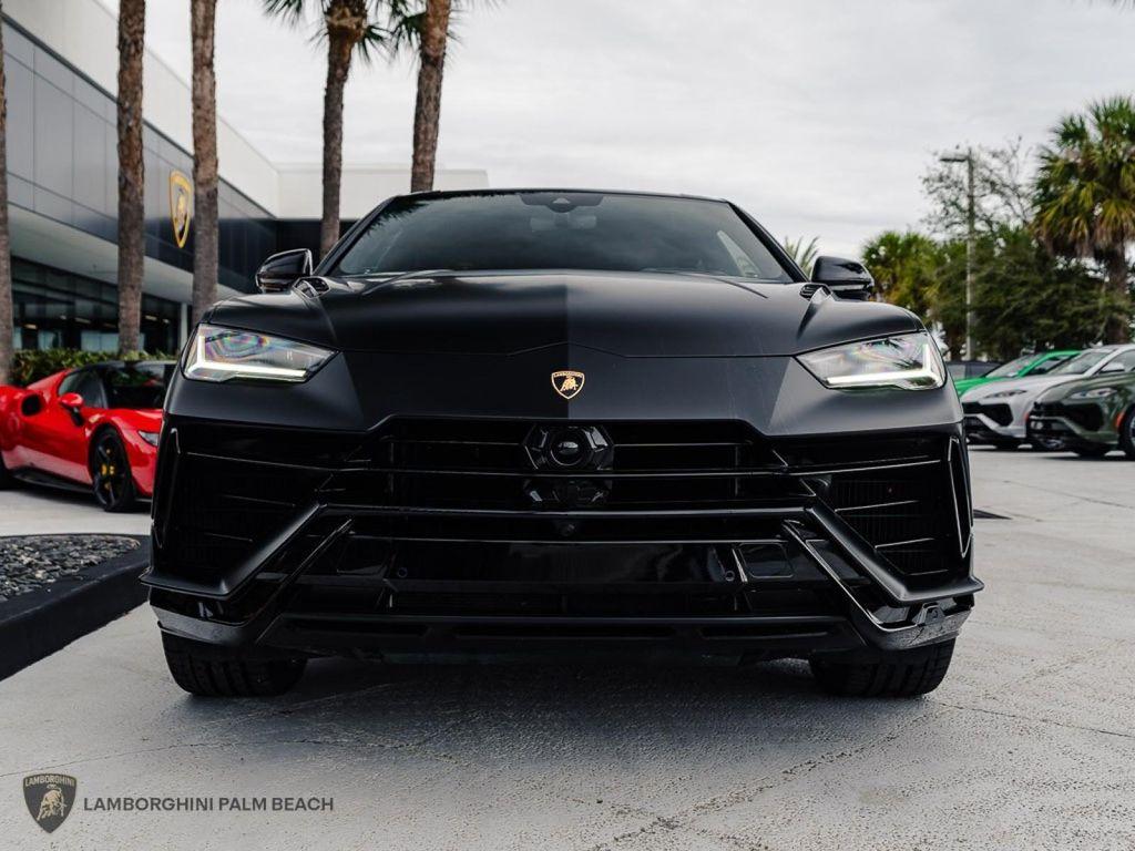 used 2024 Lamborghini Urus car, priced at $269,951