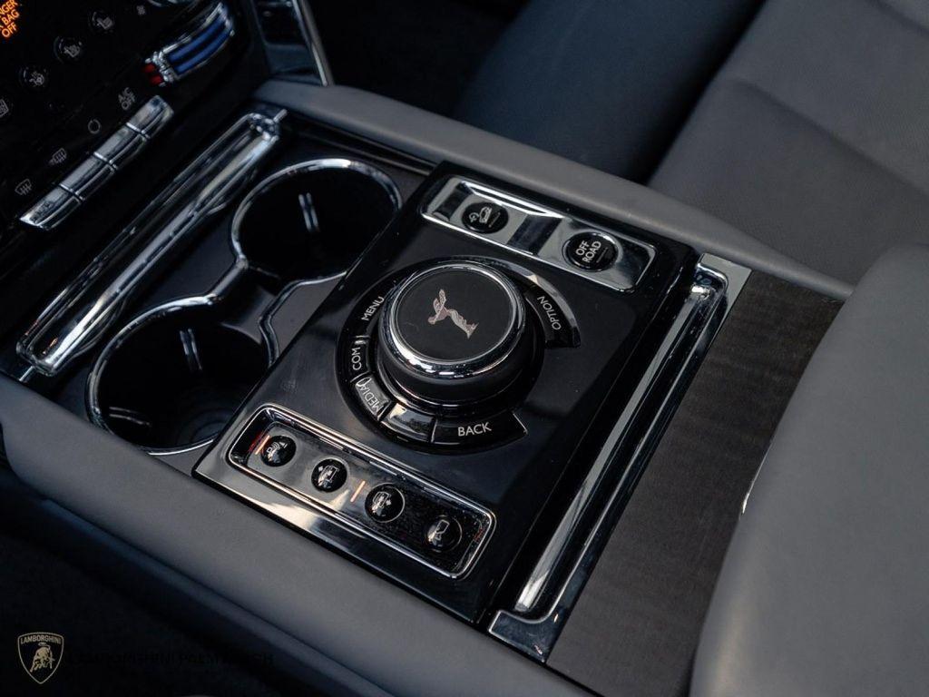 used 2023 Rolls-Royce Cullinan car, priced at $329,951