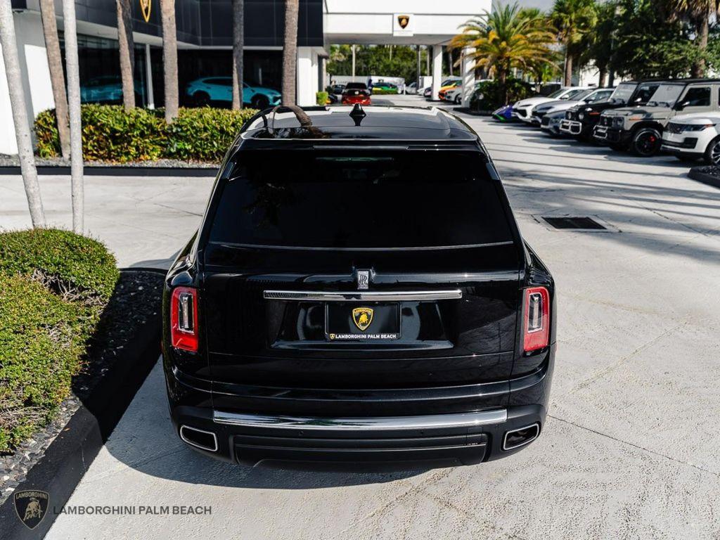 used 2023 Rolls-Royce Cullinan car, priced at $329,951