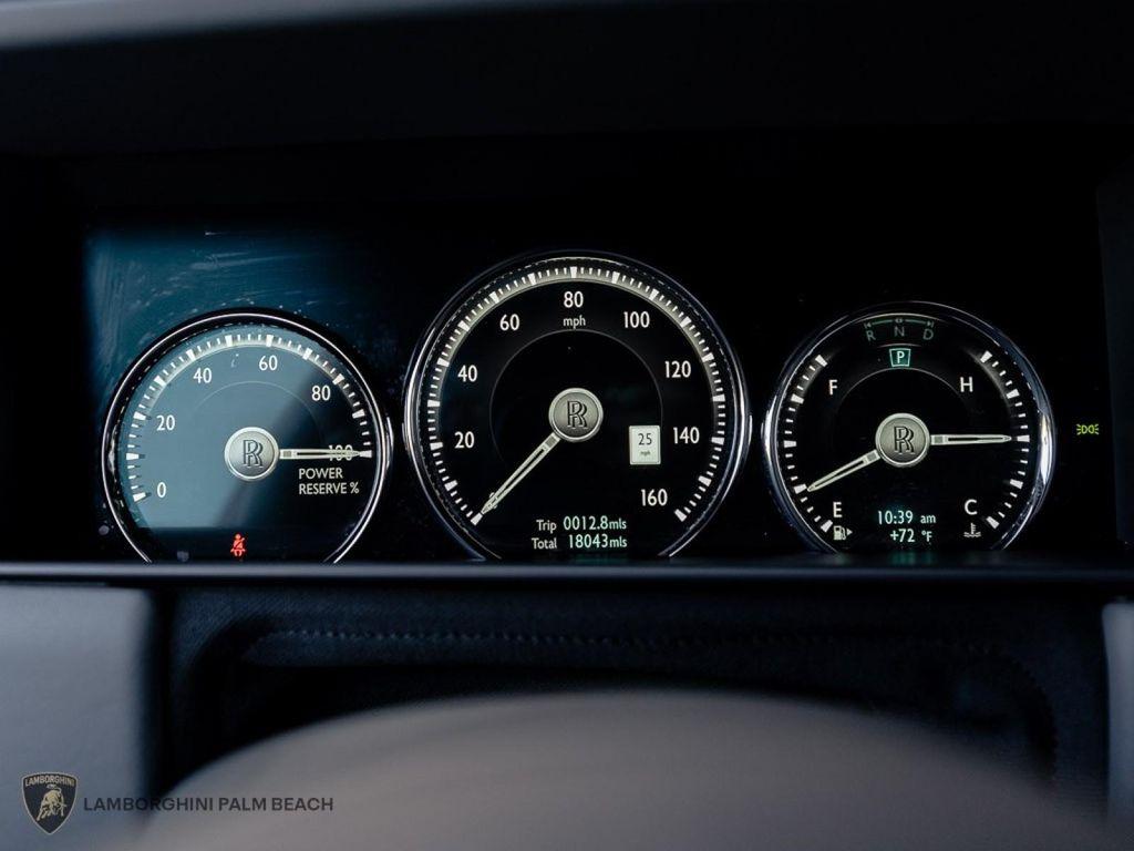 used 2023 Rolls-Royce Cullinan car, priced at $329,951