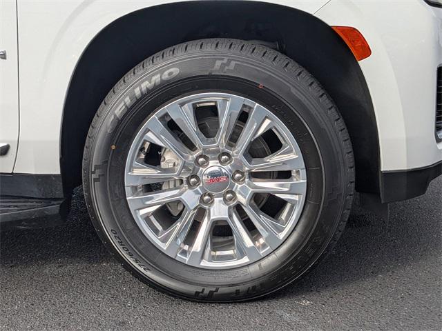 used 2024 GMC Yukon XL car, priced at $62,595