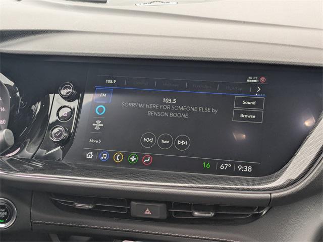 used 2023 Buick Envision car, priced at $24,900