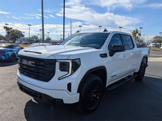 new 2026 GMC Sierra 1500 car, priced at $42,405