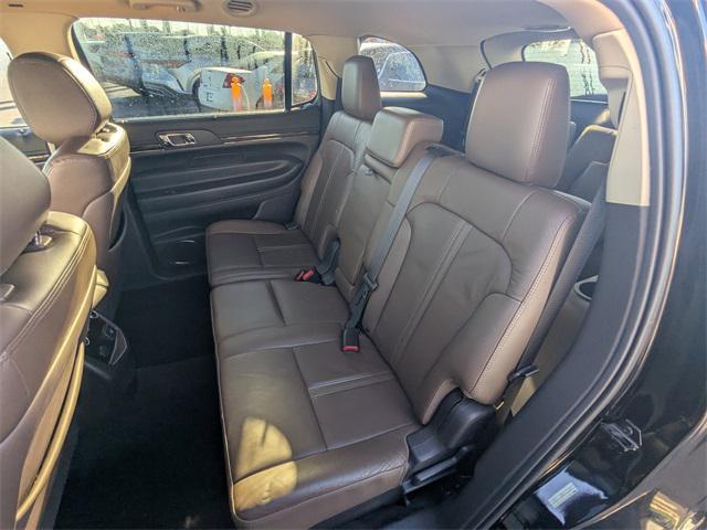 used 2014 Lincoln MKT car, priced at $11,636