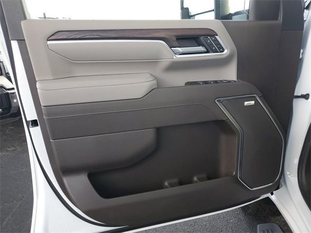 new 2025 GMC Sierra 2500 car, priced at $73,955