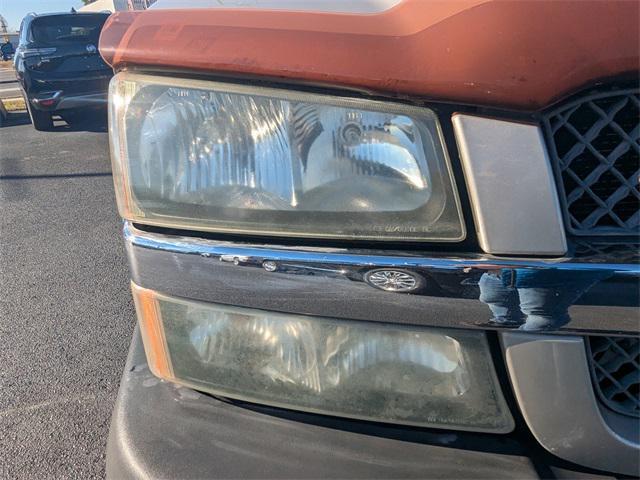 used 2005 Chevrolet Silverado 1500 car, priced at $11,900