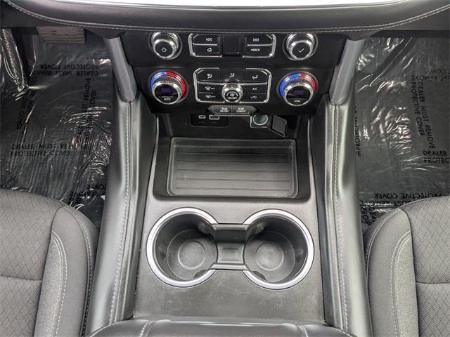 used 2022 GMC Yukon XL car, priced at $28,900