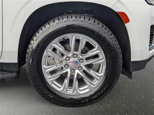 used 2022 GMC Yukon XL car, priced at $25,725