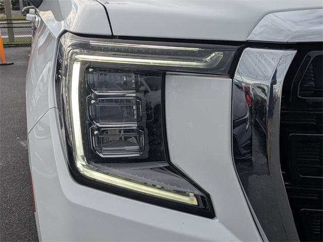 used 2022 GMC Yukon XL car, priced at $28,900