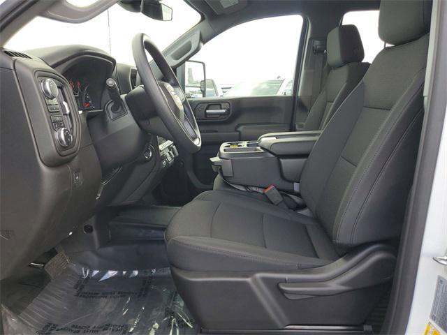 new 2025 GMC Sierra 2500 car, priced at $49,055