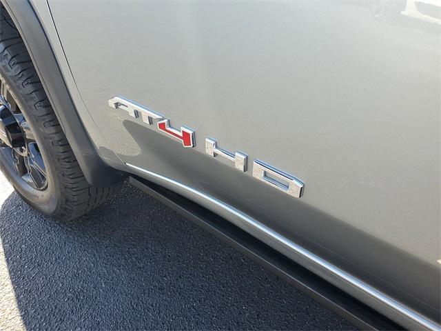 used 2024 GMC Sierra 2500 car, priced at $60,900