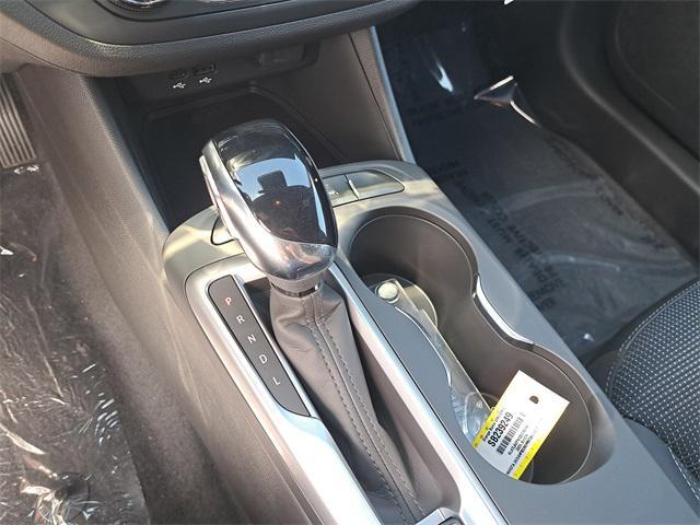 new 2025 Buick Envista car, priced at $24,030