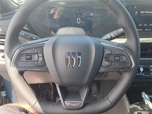 new 2025 Buick Envista car, priced at $24,030