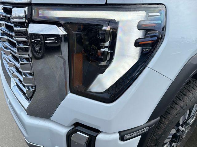 new 2026 GMC Sierra 2500 car, priced at $90,335