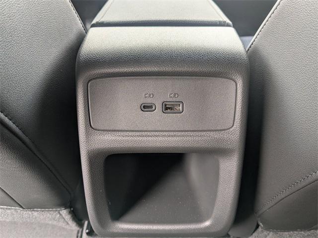 new 2026 Buick Envista car, priced at $26,985