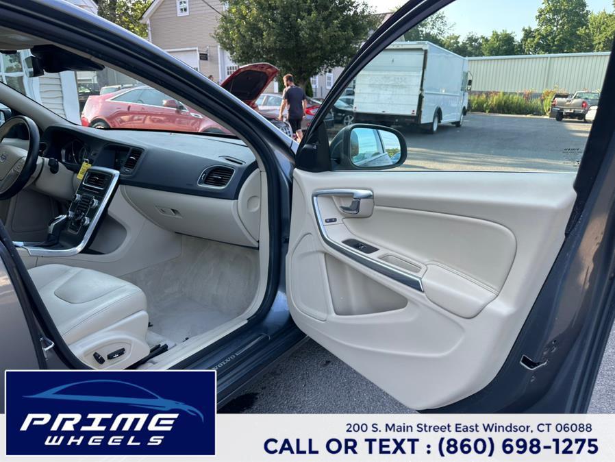 2016 Osmium Grey Metallic Volvo S60