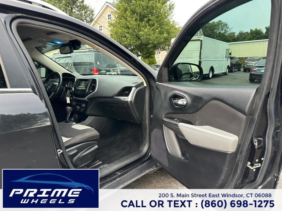 used 2014 Jeep Cherokee car, priced at $7,488
