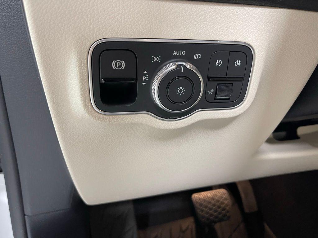 used 2023 Mercedes-Benz GLB 250 car, priced at $34,644