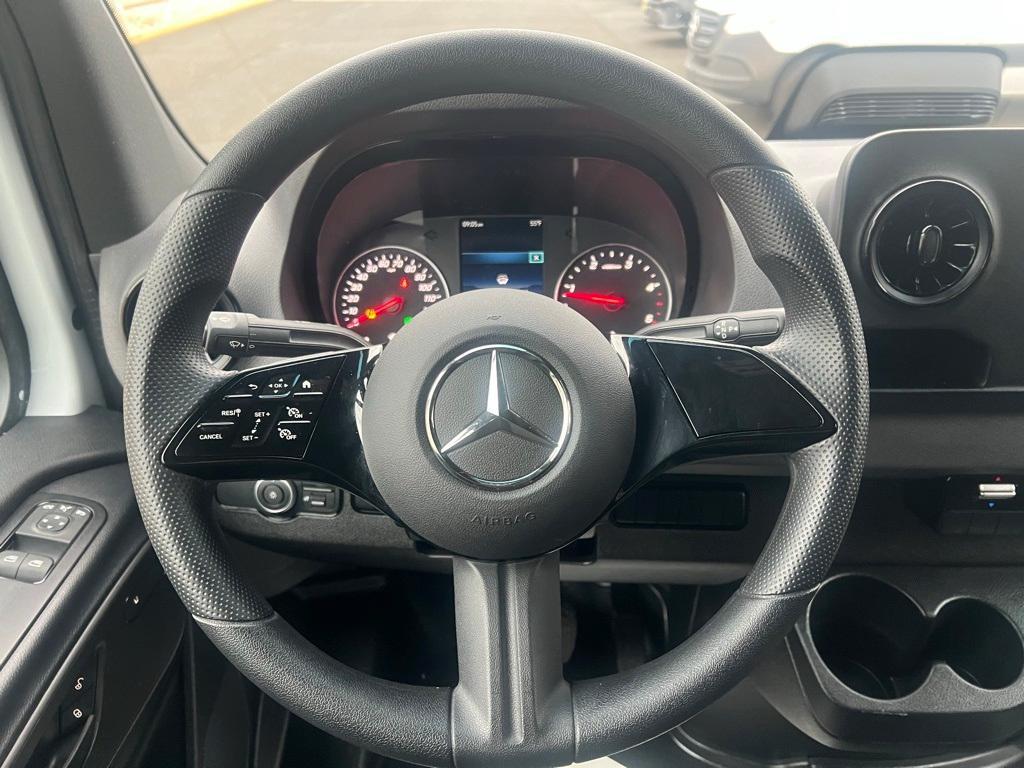 used 2025 Mercedes-Benz Sprinter 2500 car