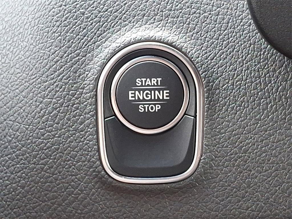 new 2025 Mercedes-Benz Sprinter 2500 car, priced at $67,074