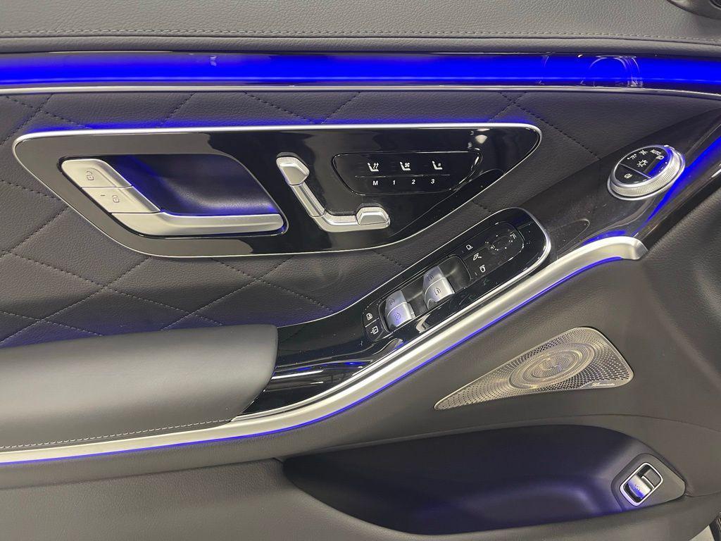 used 2022 Mercedes-Benz S-Class car, priced at $80,995