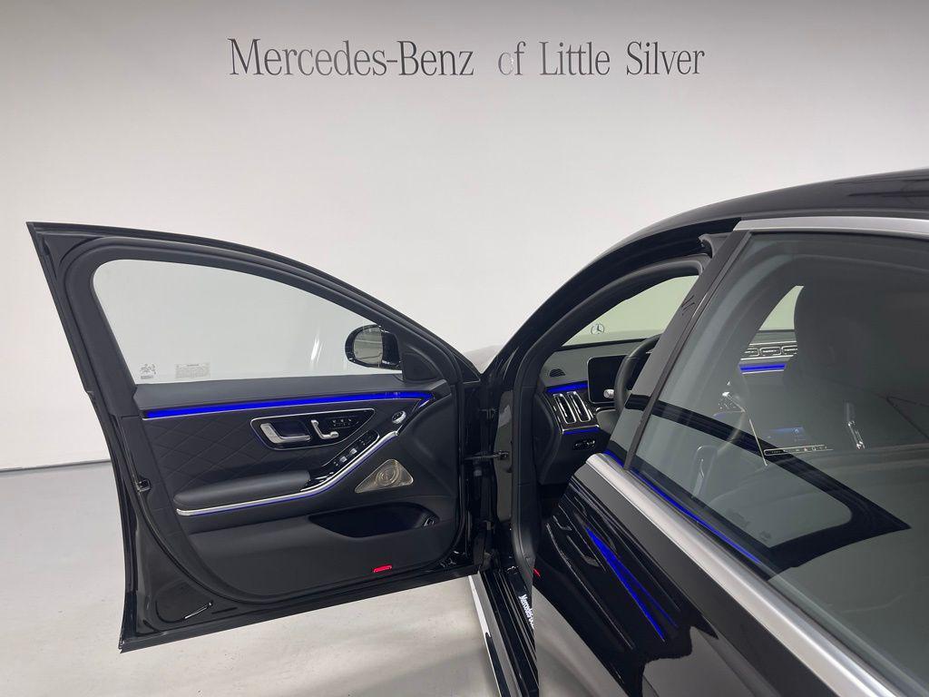 used 2022 Mercedes-Benz S-Class car, priced at $80,995