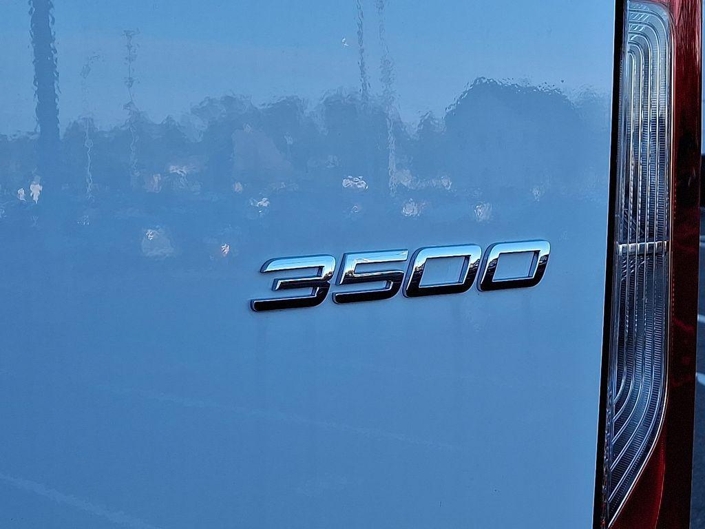 new 2025 Mercedes-Benz Sprinter 3500 car, priced at $72,205