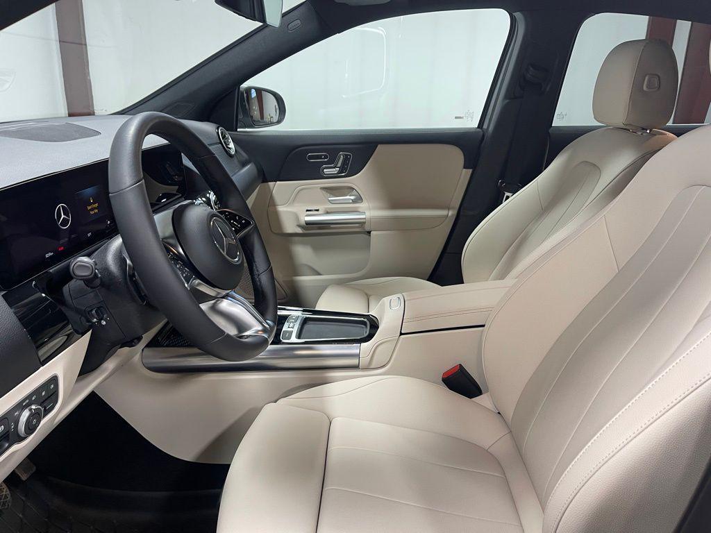 used 2026 Mercedes-Benz GLA 250 car, priced at $45,644