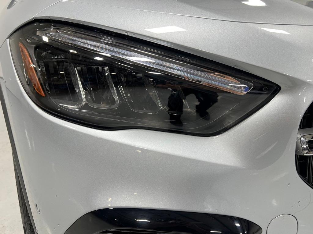 used 2025 Mercedes-Benz GLA 250 car, priced at $42,000