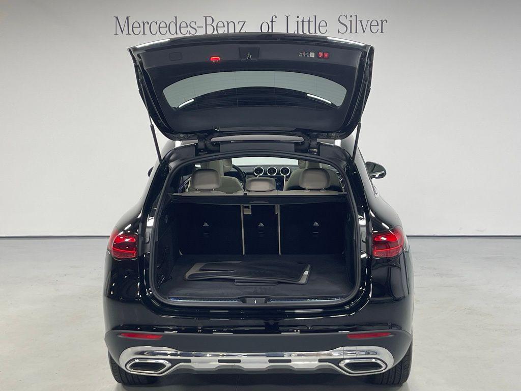 used 2024 Mercedes-Benz GLC 300 car, priced at $41,144