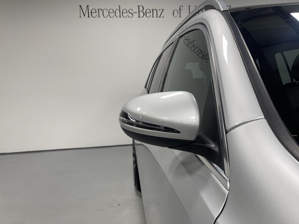 used 2022 Mercedes-Benz GLB 250 car, priced at $31,995