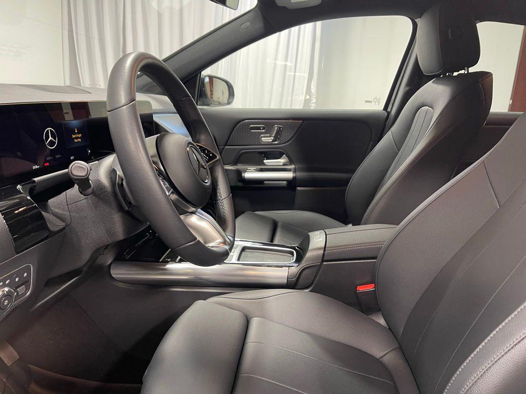 used 2026 Mercedes-Benz GLA 250 car, priced at $40,644