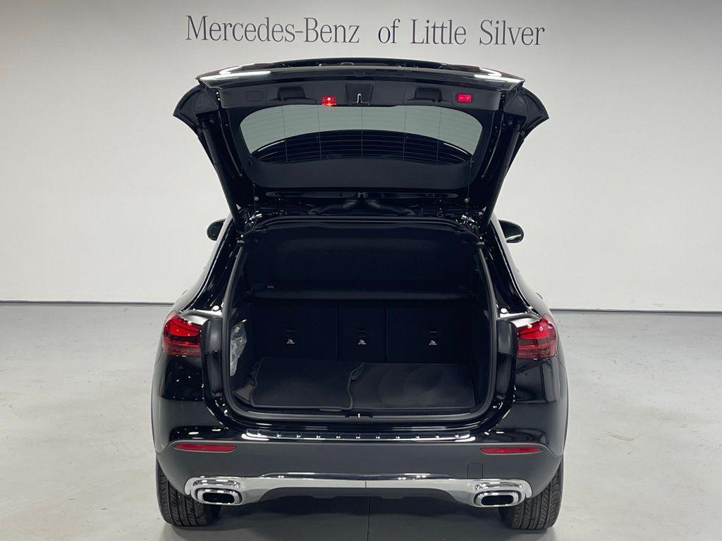 used 2026 Mercedes-Benz GLA 250 car, priced at $40,644
