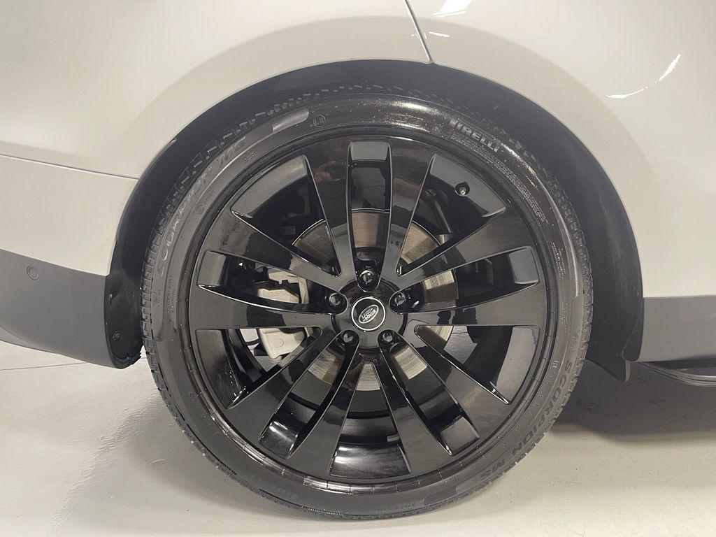 Land Rover Range Rover Sport view 15