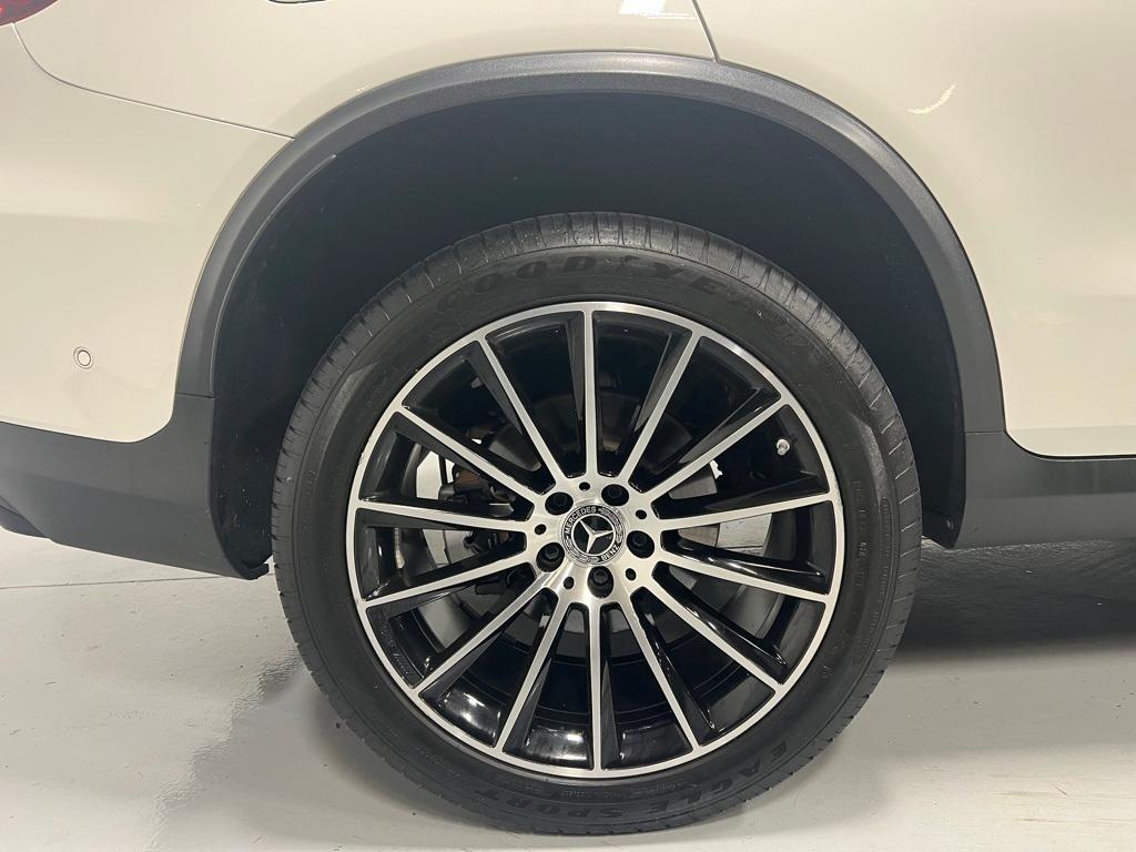 used 2022 Mercedes-Benz GLC 300 car, priced at $39,495