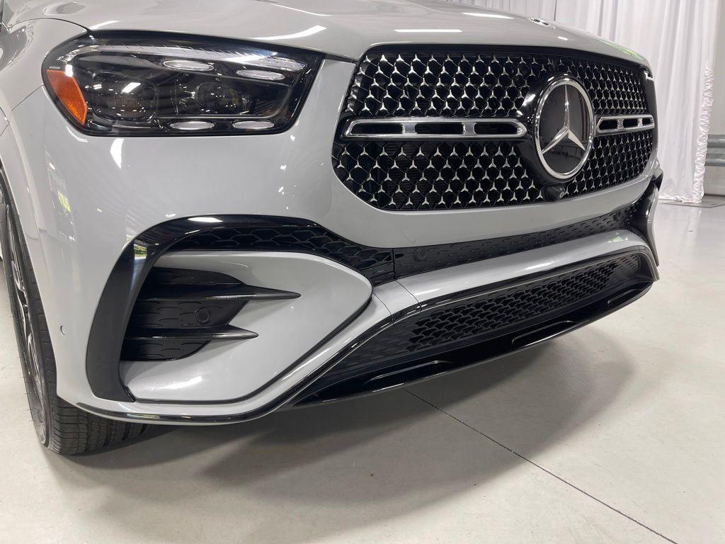 used 2024 Mercedes-Benz GLE 450 car, priced at $59,995