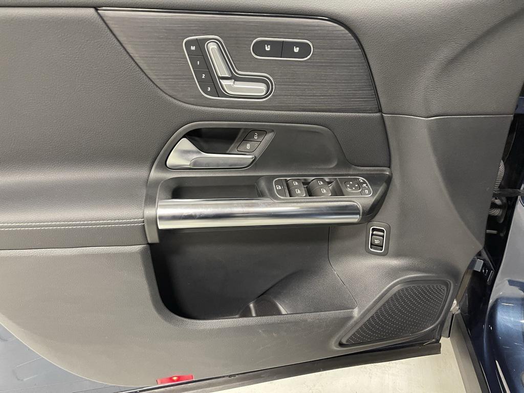 used 2022 Mercedes-Benz GLA 250 car, priced at $28,995