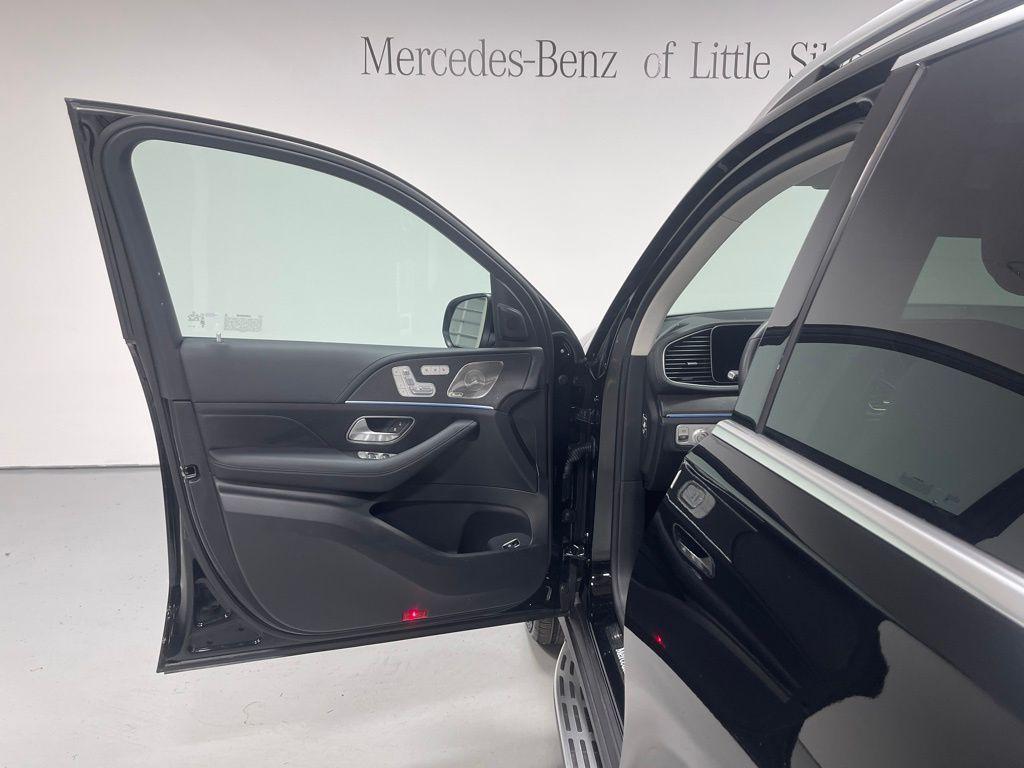 used 2026 Mercedes-Benz GLE 450 car, priced at $69,995