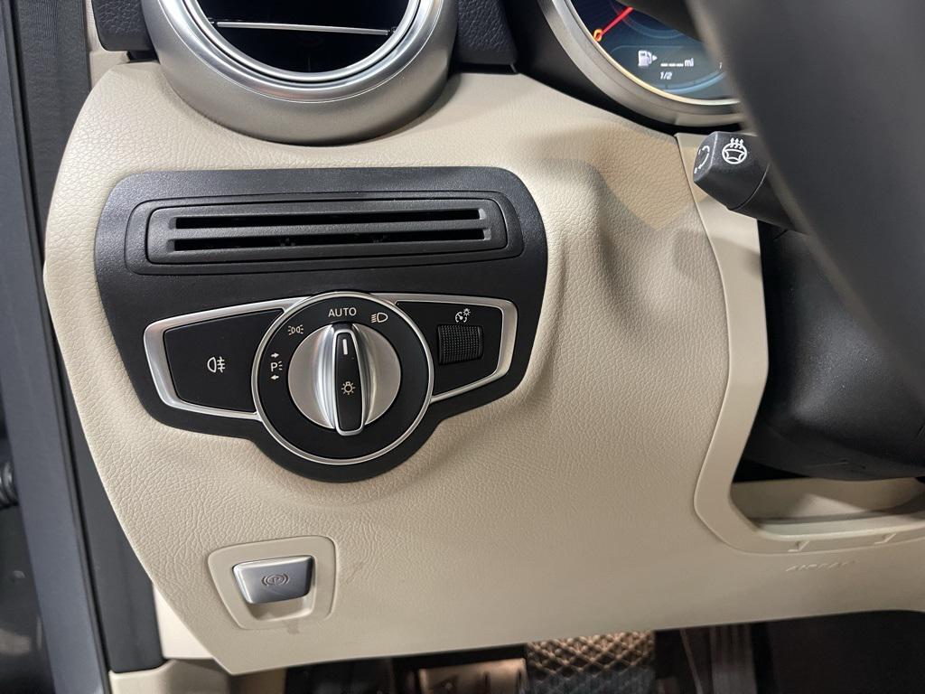 used 2022 Mercedes-Benz GLC 300 car, priced at $33,295