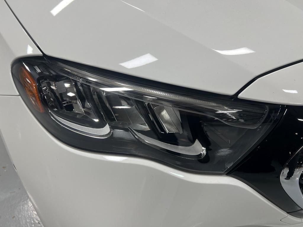 used 2025 Mercedes-Benz E-Class car, priced at $58,900